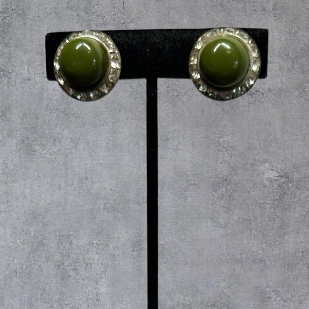 Clip On Earrings Women Green Good Vintage‎ Cabochon Button Round